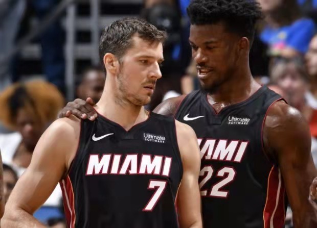 己的判断 己的判断