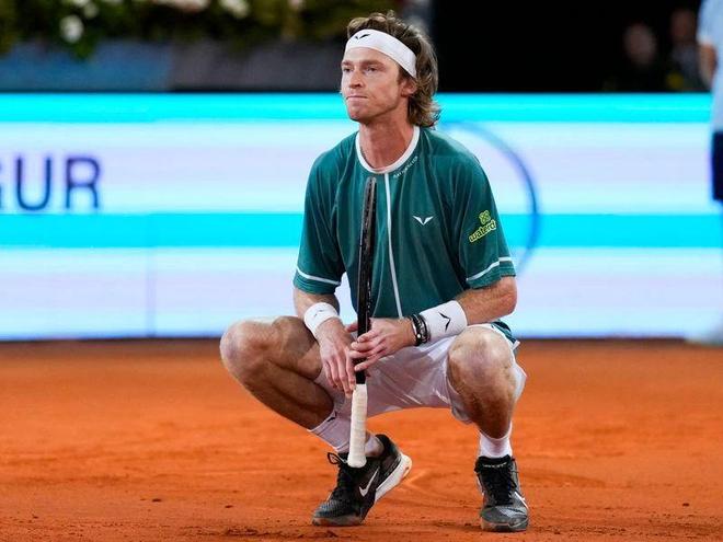 不仅增强了 不仅增强了