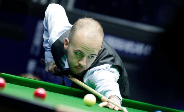 次亮眼表现 次亮眼表现