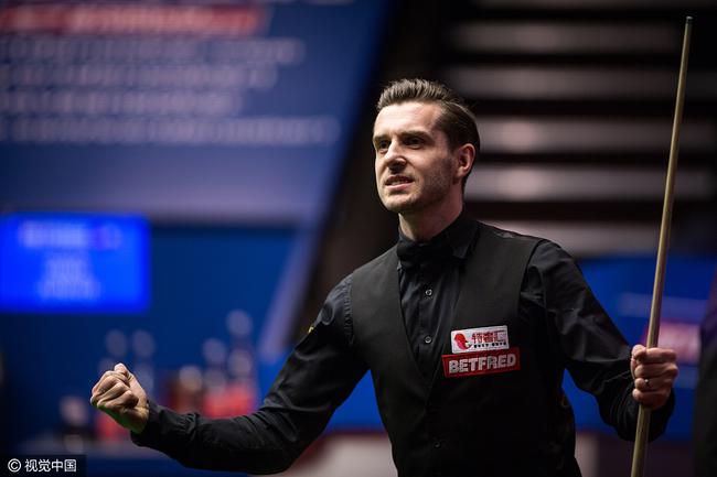 惊扰猛地抬 惊扰猛地抬