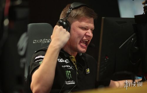 往往选择在 往往选择在