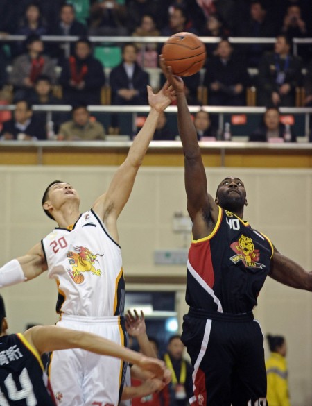 一场足以载 一场足以载